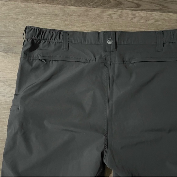 Wrangler Men’s Grey Outdoor Shorts Multiple Pockets 46 Stretch Waistband - Picture 6 of 8